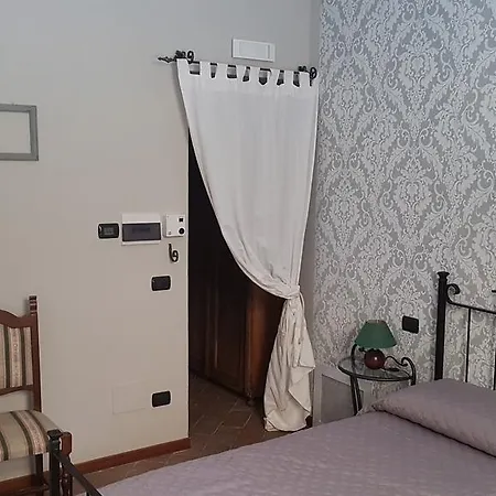 Societa Agricola F.lli Angelucci 农家乐 *