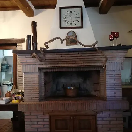 Societa Agricola F.lli Angelucci * 卡纳拉