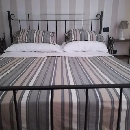 Società Agricola F.lli Angelucci Alloggio per agriturismo *