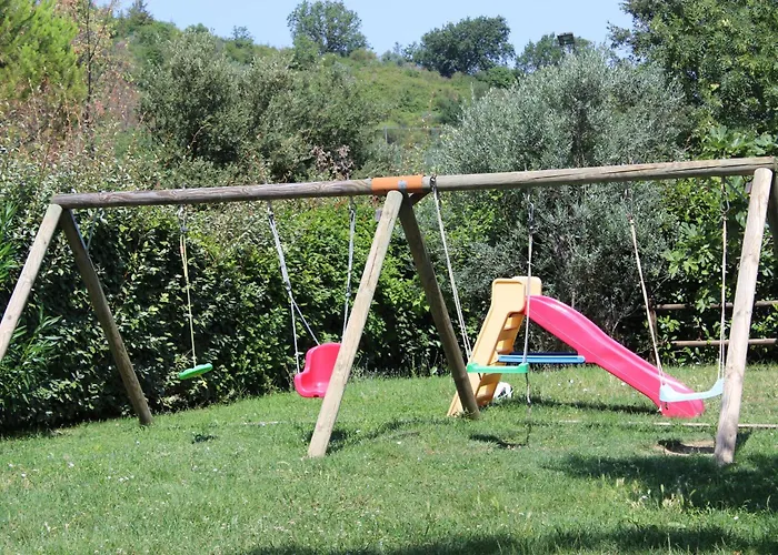 Societa Agricola F.lli Angelucci Farm stay *